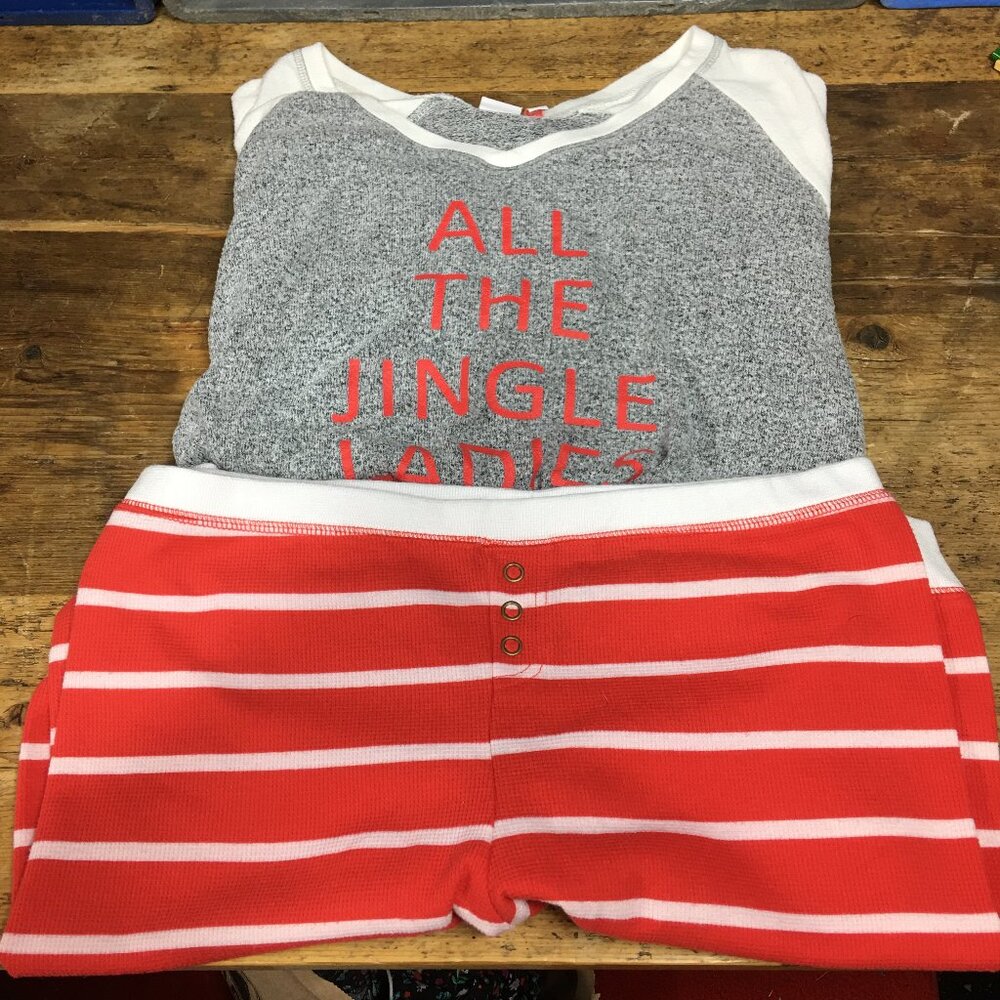 Make + Model All The Jingle Ladies Women's Christmas Pajama Set